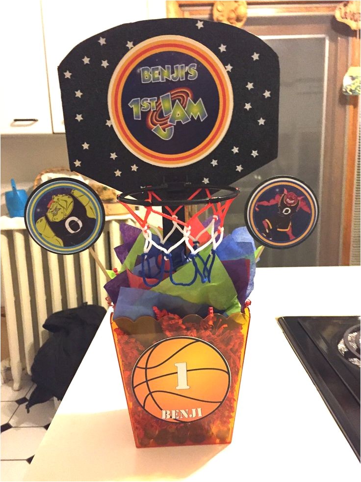 Space Jam Party Invitations 25 Best Ideas About Space Jam theme On Pinterest Space