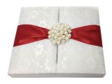 Ribbon Brooch Wedding Invitation White Lace Covered Silk Wedding Invitation Box with Large